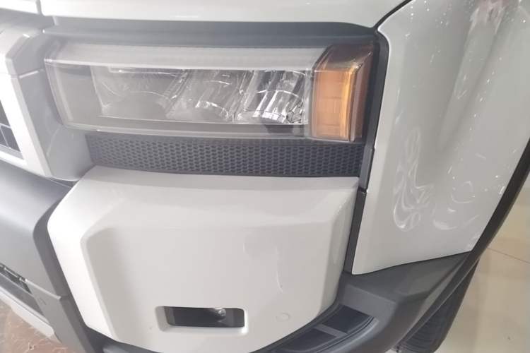 Used Toyota Prado 2024 2.4T All-Terrain TX Version 5 Seats Left Front Headlight