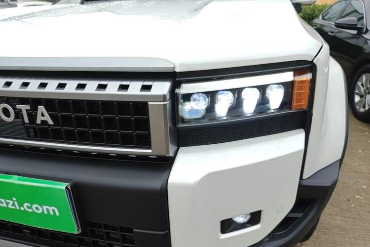 Used Toyota Prado 2024 2.4T All-Terrain TX Version 5 Seats Left Front Headlight