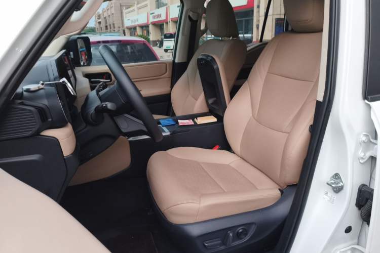 Used Toyota Prado 2024 2.4T All-Terrain TX Version 5 Seats Left Front Seat