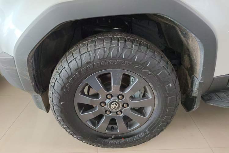Used Toyota Prado 2024 2.4T Wilderness WX Edition 6 Seats Left Front Wheel Hub