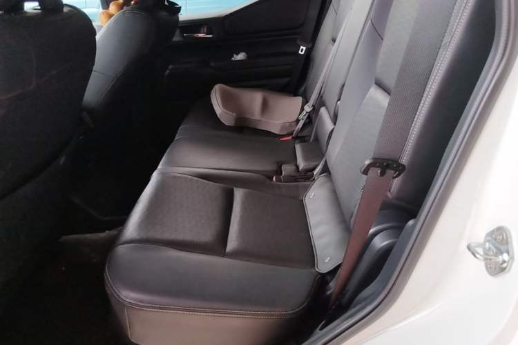 Used Toyota Prado 2024 2.4T All-Terrain TX Version 5 Seats Left Rear Seat