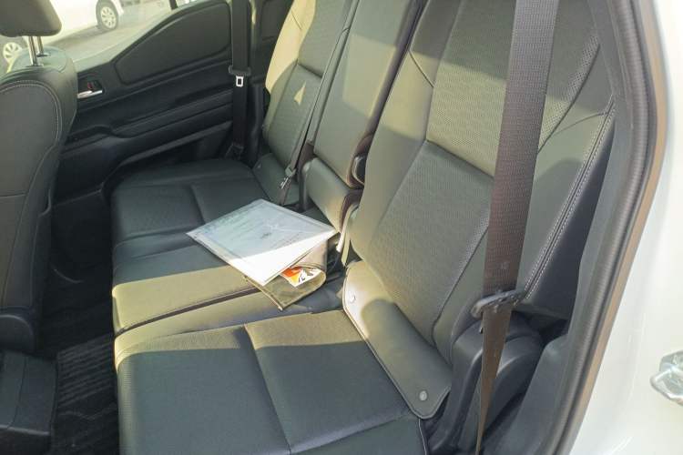 Used Toyota Prado 2024 2.4T All-Terrain TX Version 5 Seats Left Rear Seat