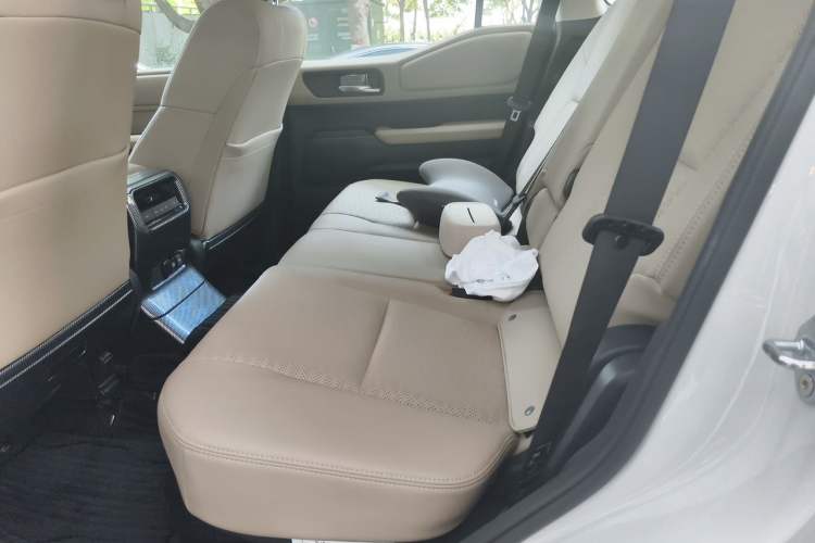 Used Toyota Prado 2024 2.4T All-Terrain TX Version 5 Seats Left Rear Seat