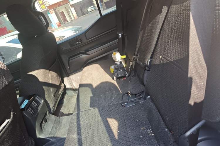 Used Toyota Prado 2024 2.4T Cross-Border BX Edition 5 Seats Left Rear Seat