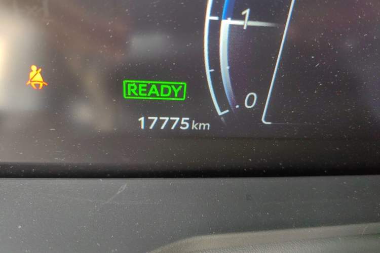 Used Toyota Prado 2024 2.4T All-Terrain TX Version 5 Seats Odometer Close Up