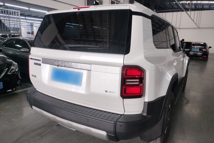 Used Toyota Prado 2024 2.4T All-Terrain TX Version 5 Seats Rear Right 45 Deg