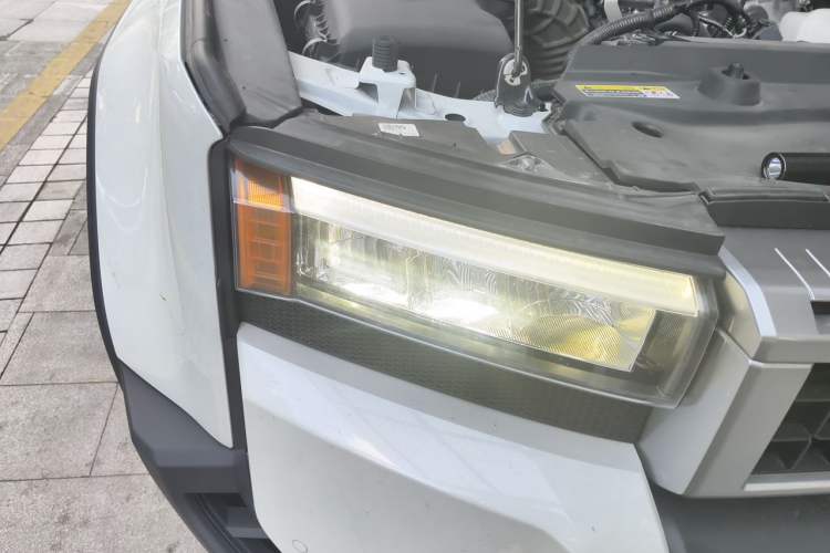 Used Toyota Prado 2024 2.4T All-Terrain TX Version 5 Seats Right Front Headlight