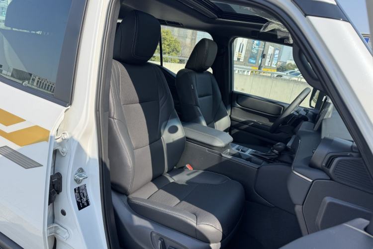 Used Toyota Prado 2024 2.4T Wilderness WX Edition 6 Seats Right Front Seat