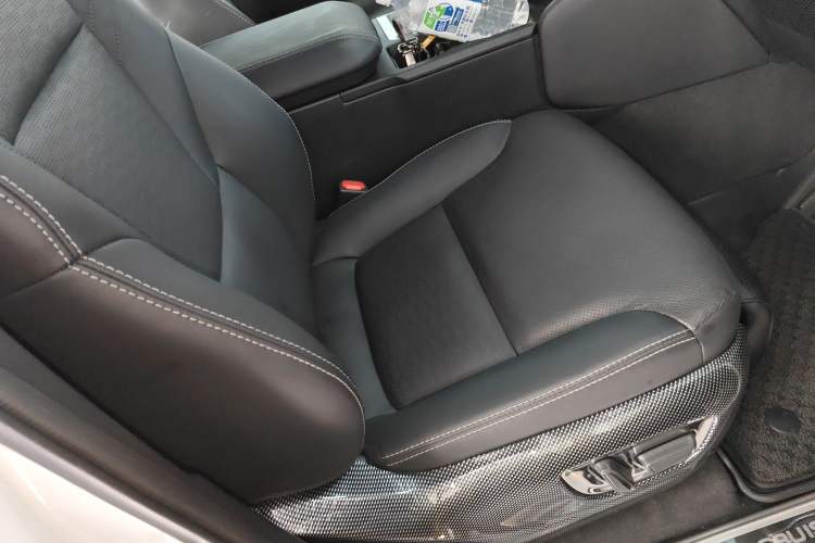 Used Toyota Prado 2024 2.4T All-Terrain TX Version 5 Seats Right Front Seat