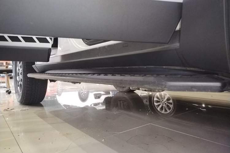 Used Toyota Prado 2024 2.4T All-Terrain TX Version 5 Seats Right Side Sill