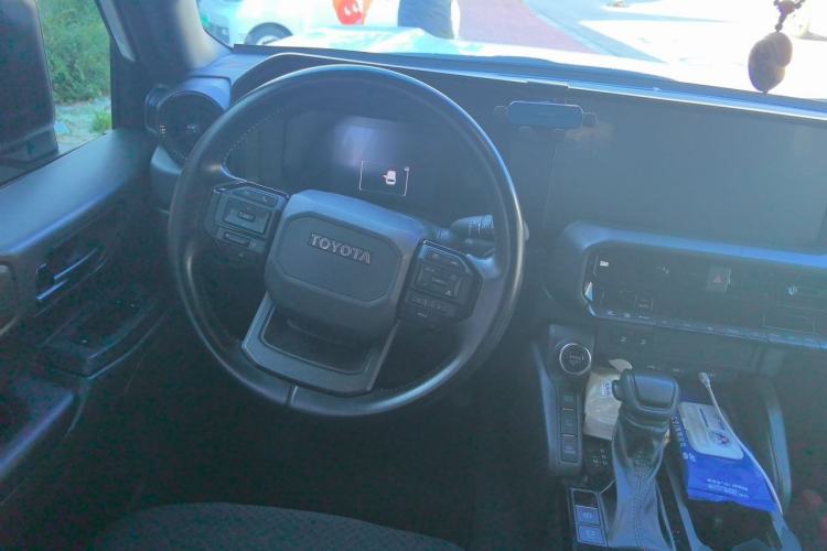 Used Toyota Prado 2024 2.4T Cross-Border BX Edition 5 Seats Steering Wheel