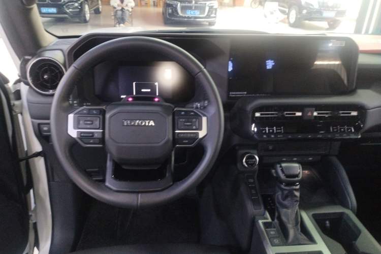 Used Toyota Prado 2024 2.4T All-Terrain TX Version 5 Seats Steering Wheel