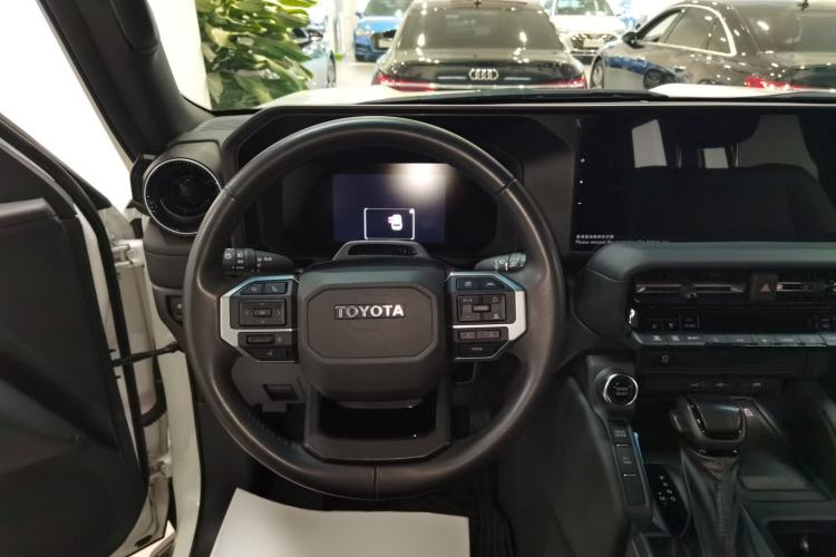 Used Toyota Prado 2024 2.4T All-Terrain TX Version 5 Seats Steering Wheel