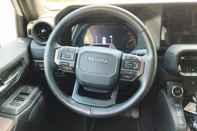 Used Toyota Prado 2024 2.4T Wilderness WX Edition 6 Seats Steering Wheel