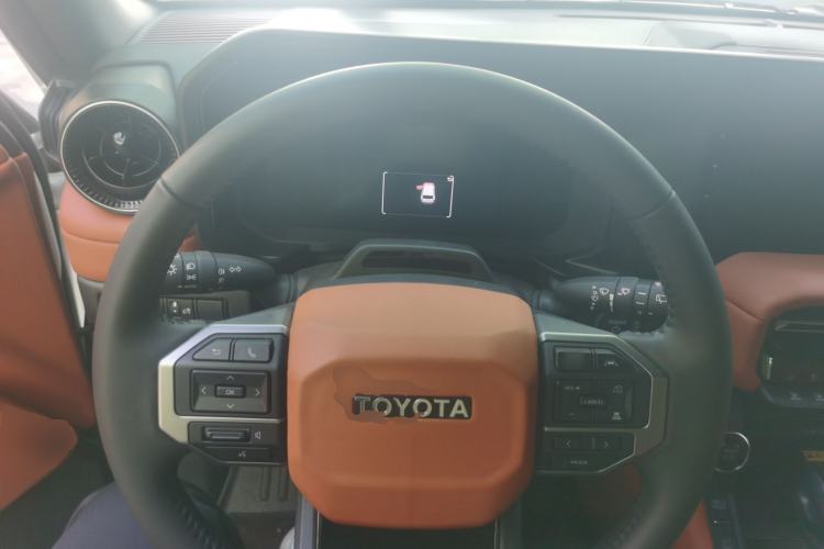 Used Toyota Prado 2024 2.4T All-Terrain TX Version 5 Seats Steering Wheel