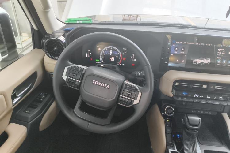 Used Toyota Prado 2024 2.4T All-Terrain TX Version 5 Seats Steering Wheel