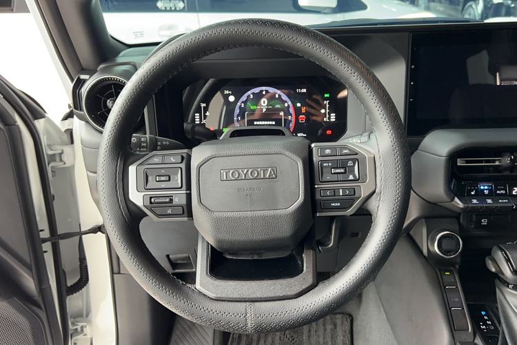 Used Toyota Prado 2024 2.4T All-Terrain TX Version 5 Seats Steering Wheel