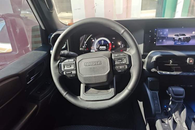 Used Toyota Prado 2024 2.4T Cross-Border BX Edition 5 Seats Steering Wheel