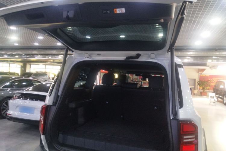 Used Toyota Prado 2024 2.4T All-Terrain TX Version 5 Seats Trunk