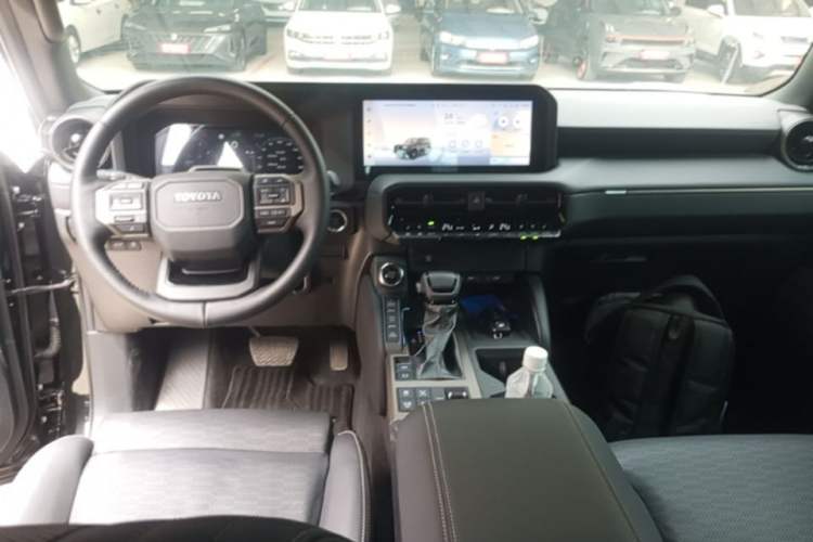 Used Toyota Prado 2025 2.4T Wilderness WX Edition 5 Seats Center Console