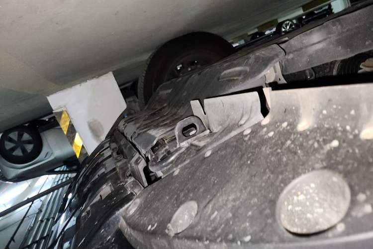Used Toyota Prado 2025 2.4T Flagship VX Version 5 Seats Chassis Front