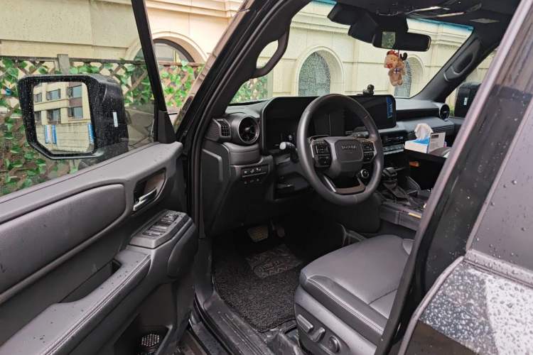 Used Toyota Prado 2025 2.4T All-Weather TX Version 5 Seats Driver Seat