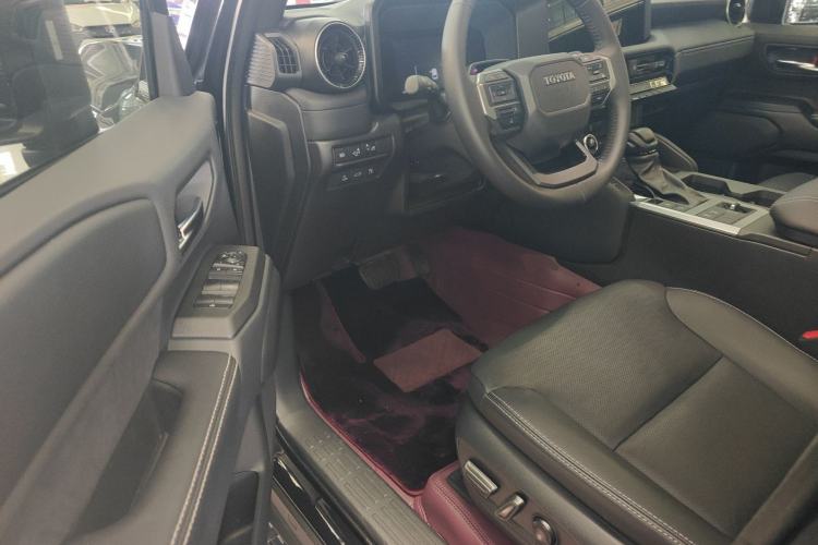 Used Toyota Prado 2025 2.4T All-Weather TX Version 5 Seats Driver Seat