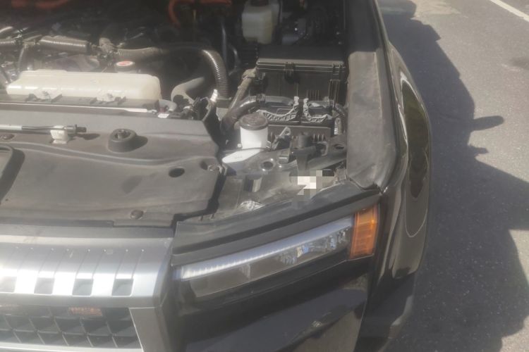 Used Toyota Prado 2025 2.4T All-Weather TX Version 5 Seats Engine Bay Left