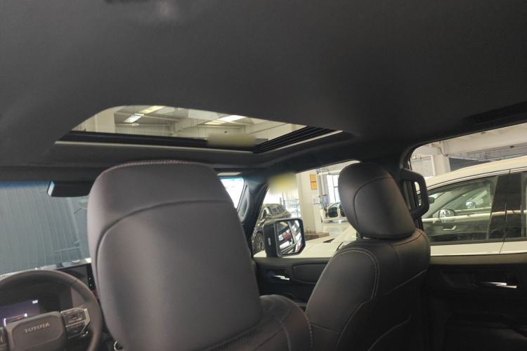 Used Toyota Prado 2025 2.4T All-Weather TX Version 5 Seats Headliner