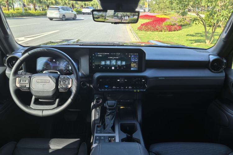 Used Toyota Prado 2025 2.4T Wilderness WX Edition 5 Seats Interior 1