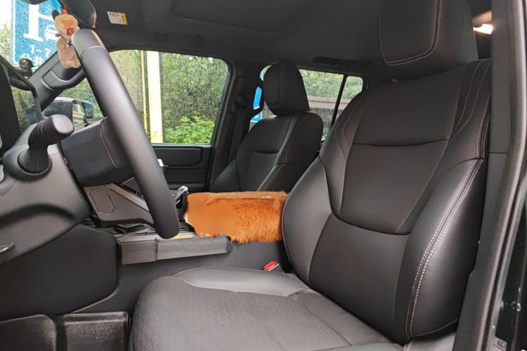 Used Toyota Prado 2025 2.4T All-Weather TX Version 5 Seats Left Front Seat