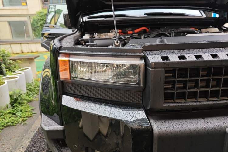 Used Toyota Prado 2025 2.4T All-Weather TX Version 5 Seats Right Front Headlight