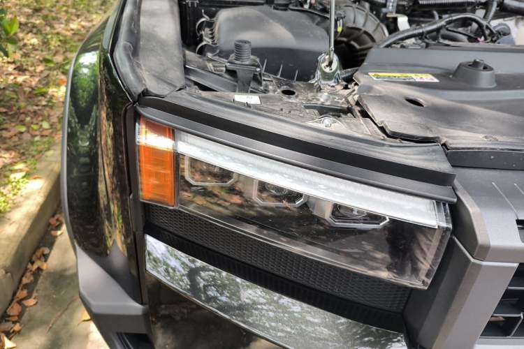 Used Toyota Prado 2025 2.4T Wilderness WX Edition 5 Seats Right Front Headlight