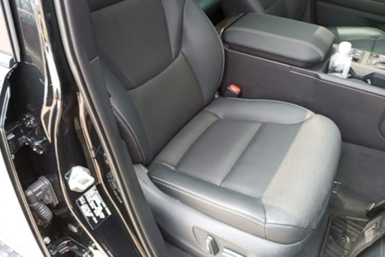 Used Toyota Prado 2025 2.4T Wilderness WX Edition 5 Seats Right Front Seat
