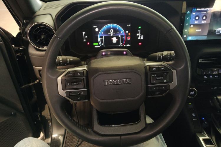 Used Toyota Prado 2025 2.4T All-Weather TX Version 5 Seats Steering Wheel