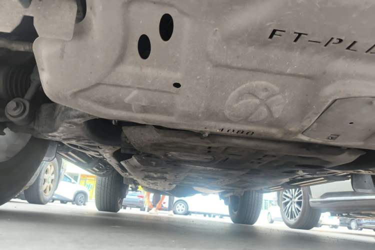 Used Toyota Prado 2025 2.4T Flagship VX Version 5 Seats Chassis Front