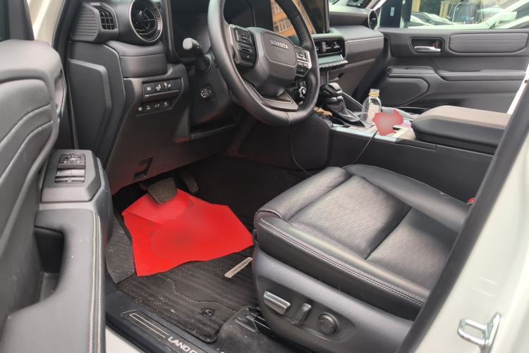 Used Toyota Prado 2025 2.4T Flagship VX Version 5 Seats Driver Seat