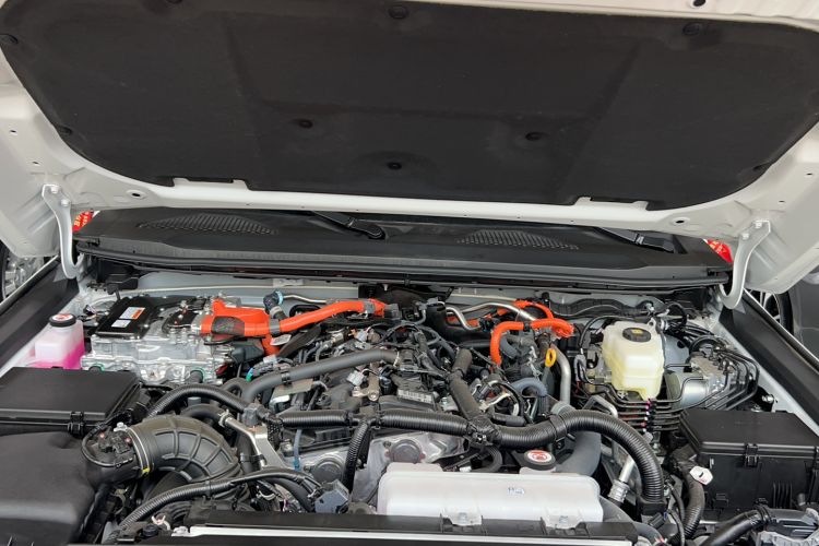 Used Toyota Prado 2025 2.4T Wilderness WX Edition 5 Seats Engine Bay