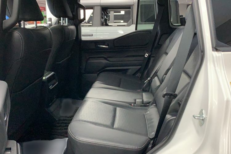 Used Toyota Prado 2025 2.4T All-Weather TX Version 5 Seats Interior 1