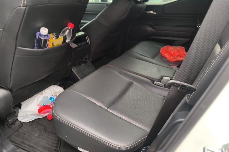 Used Toyota Prado 2025 2.4T Flagship VX Version 5 Seats Left Rear Seat
