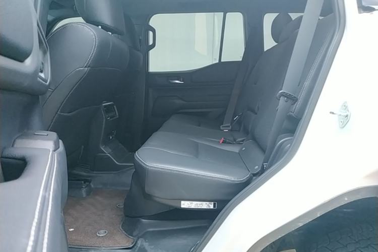 Used Toyota Prado 2025 2.4T All-Weather TX Version 5 Seats Left Rear Seat