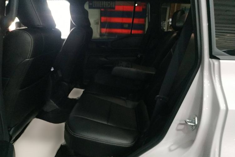 Used Toyota Prado 2025 2.4T Cross-Border BX Edition 5 Seats Left Rear Seat