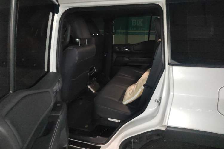 Used Toyota Prado 2025 2.4T All-Weather TX Version 5 Seats Left Rear Seat