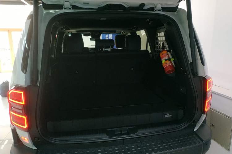 Used Toyota Prado 2025 2.4T Wilderness WX Edition 5 Seats Trunk