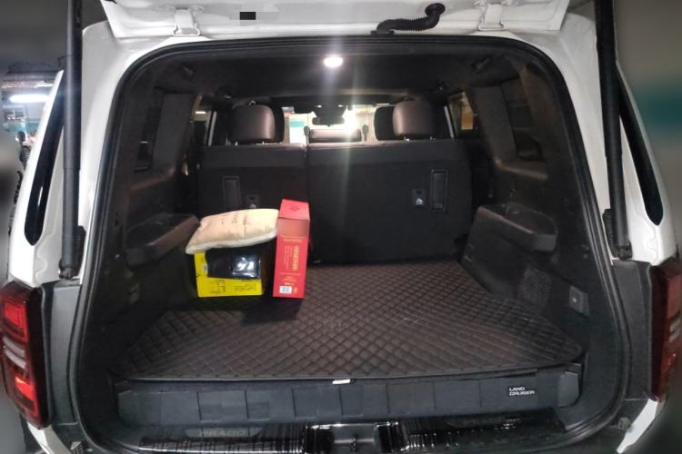 Used Toyota Prado 2025 2.4T All-Weather TX Version 5 Seats Trunk