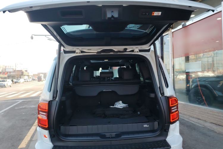 Used Toyota Prado 2025 2.4T Flagship VX Version 5 Seats Trunk