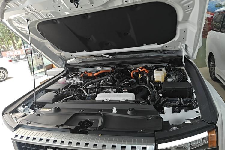 Used Toyota Prado 2026 Model 2.4T All-Round TX Edition 5-seater Engine Bay