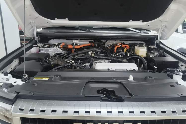 Used Toyota Prado 2026 Model 2.4T All-Round TX Edition 5-seater Engine Bay