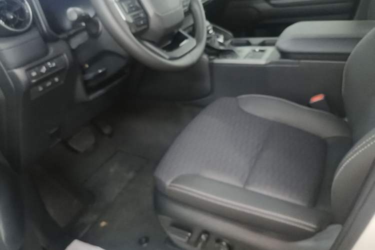 Used Toyota Prado 2026 Model 2.4T All-Round TX Edition 5-seater Left Front Seat