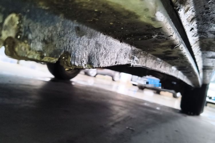 Used Toyota Previa 2004 2.4L AT Chassis Front Left